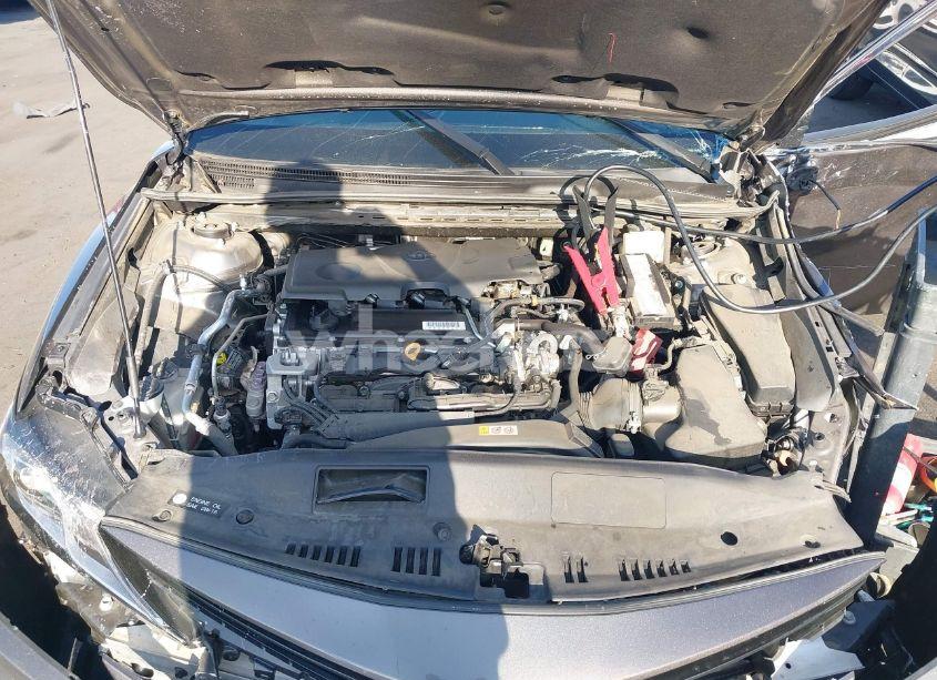 Photo 10 of 2022 Toyota Camry LE (VIN 4T1C11AK5NU047780)