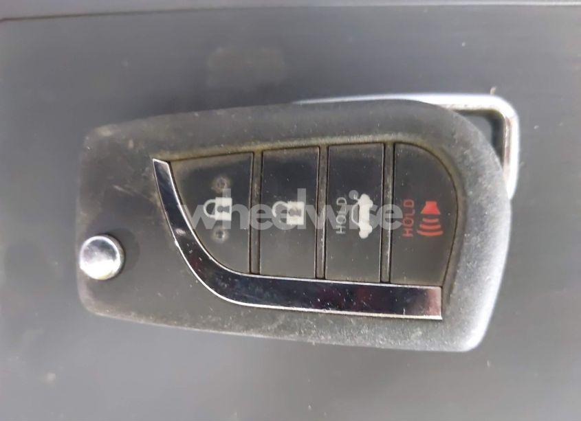 Photo 11 of 2022 Toyota Camry LE (VIN 4T1C11AK5NU651474)