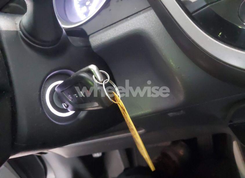 Photo 11 of 2022 Toyota Camry LE (VIN 4T1C11AK5NU690579)