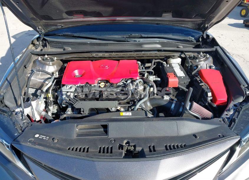 Photo 10 of 2022 Toyota Camry LE (VIN 4T1C11AK5NU692445)