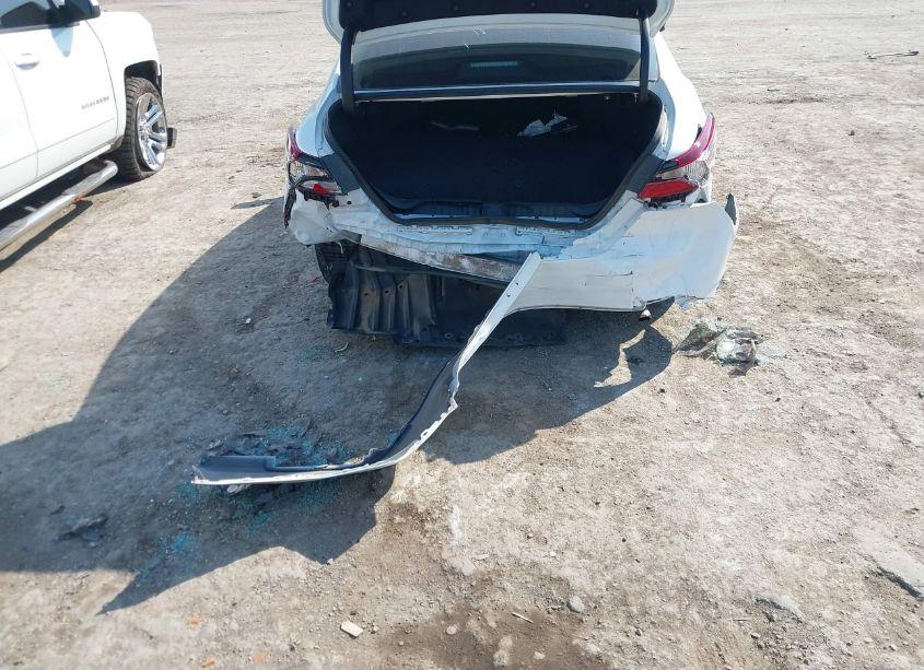 Photo 6 of 2022 Toyota Camry LE (VIN 4T1C11AK5NU693885)