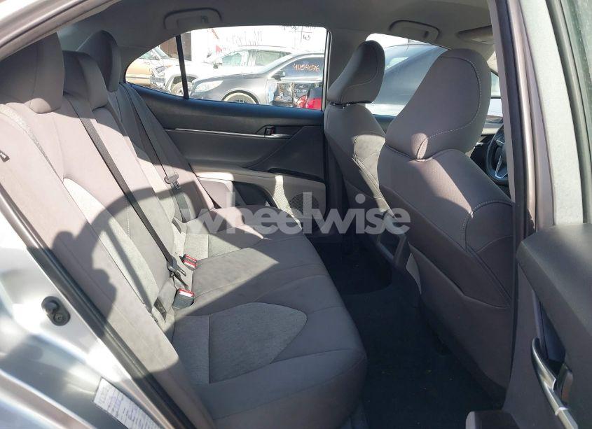 Photo 8 of 2022 Toyota Camry LE (VIN 4T1C11AK5NU713150)