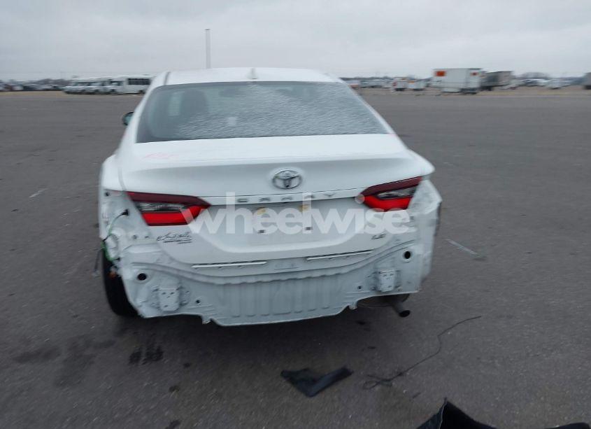Photo 6 of 2023 Toyota Camry LE (VIN 4T1C11AK5PU084735)