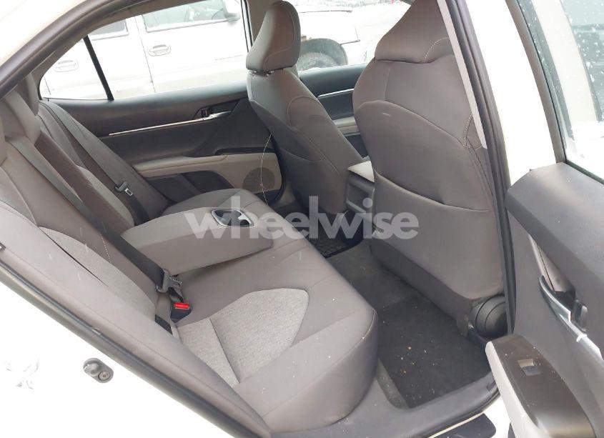 Photo 8 of 2023 Toyota Camry LE (VIN 4T1C11AK5PU084735)