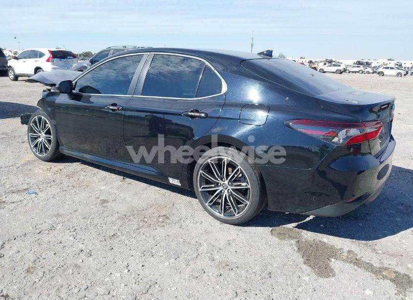 Photo 3 of 2023 Toyota Camry LE (VIN 4T1C11AK5PU085867)