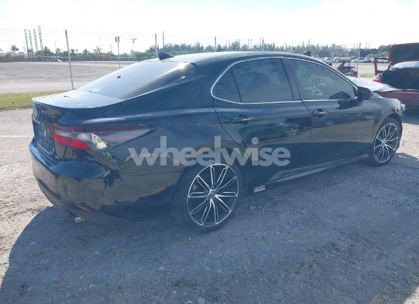 Photo 4 of 2023 Toyota Camry LE (VIN 4T1C11AK5PU085867)