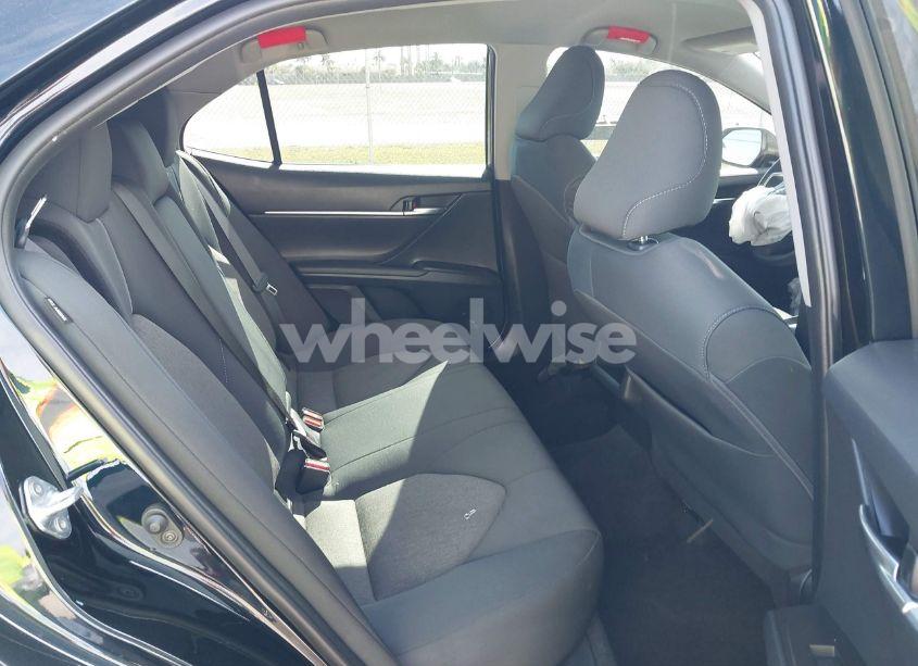 Photo 8 of 2023 Toyota Camry LE (VIN 4T1C11AK5PU085867)