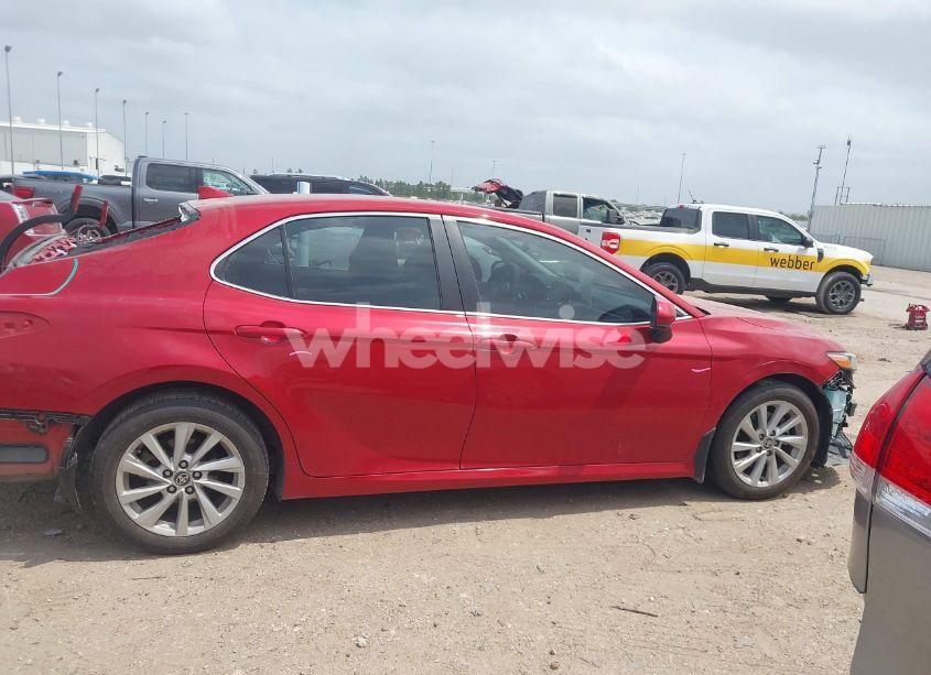 Photo 14 of 2023 Toyota Camry LE (VIN 4T1C11AK5PU088171)