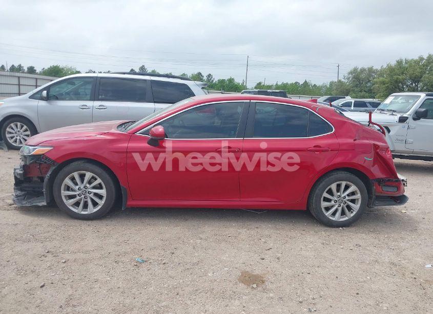 Photo 15 of 2023 Toyota Camry LE (VIN 4T1C11AK5PU088171)