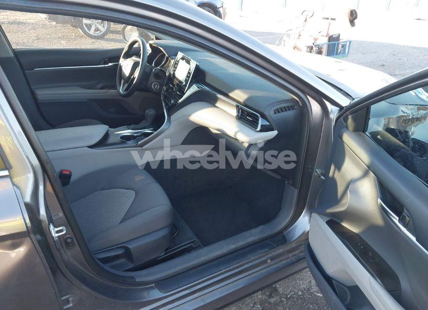 Photo 5 of 2023 Toyota Camry LE (VIN 4T1C11AK5PU124196)