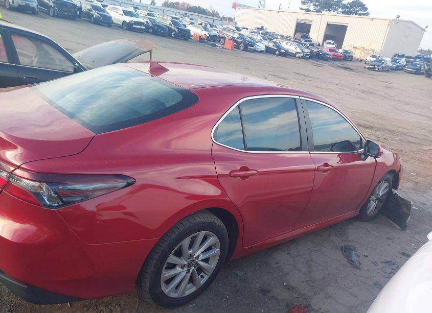 Photo 13 of 2023 Toyota Camry LE (VIN 4T1C11AK5PU126692)