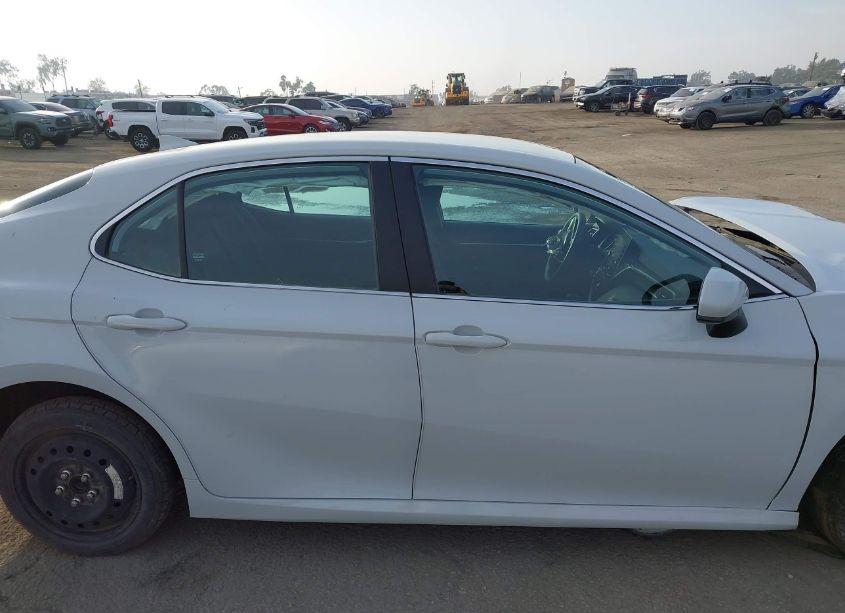 Photo 13 of 2023 Toyota Camry LE (VIN 4T1C11AK5PU127969)