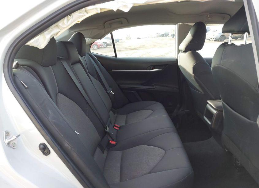 Photo 8 of 2023 Toyota Camry LE (VIN 4T1C11AK5PU127969)