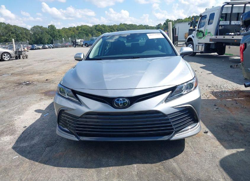 Photo 12 of 2023 Toyota Camry LE (VIN 4T1C11AK5PU732820)