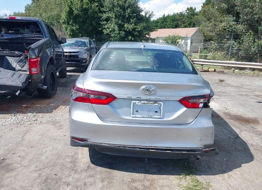 Photo 16 of 2023 Toyota Camry LE (VIN 4T1C11AK5PU732820)