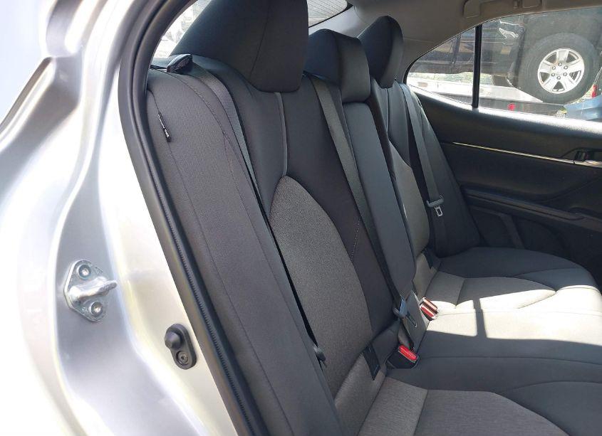 Photo 8 of 2023 Toyota Camry LE (VIN 4T1C11AK5PU732820)