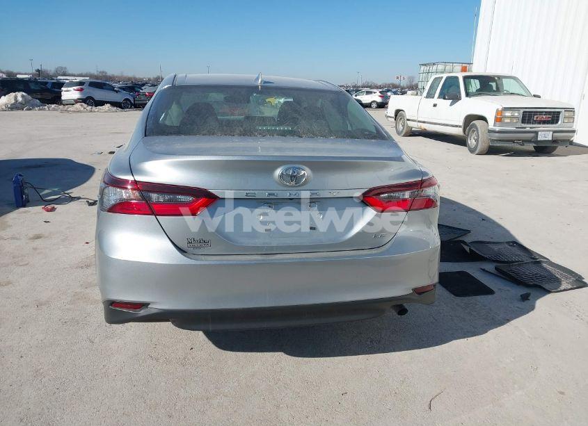 Photo 16 of 2023 Toyota Camry LE (VIN 4T1C11AK5PU748130)