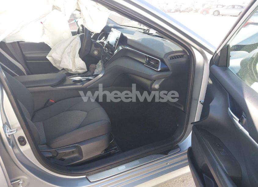 Photo 5 of 2023 Toyota Camry LE (VIN 4T1C11AK5PU748130)