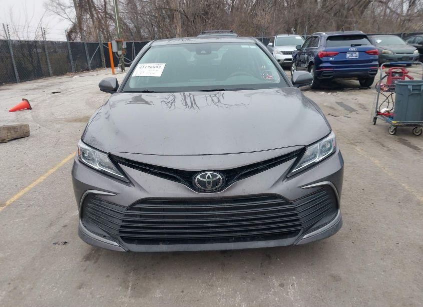 Photo 12 of 2024 Toyota Camry LE (VIN 4T1C11AK5RU223202)