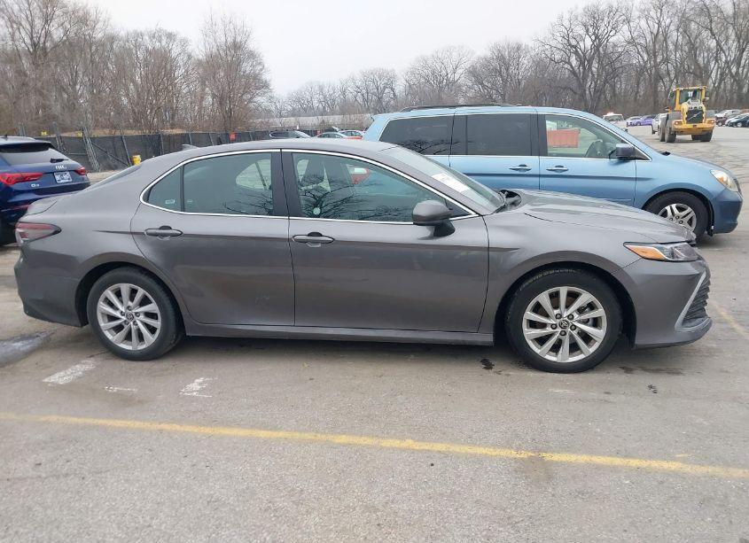 Photo 13 of 2024 Toyota Camry LE (VIN 4T1C11AK5RU223202)