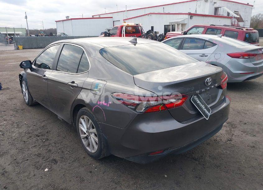 Photo 3 of 2024 Toyota Camry LE (VIN 4T1C11AK5RU846321)