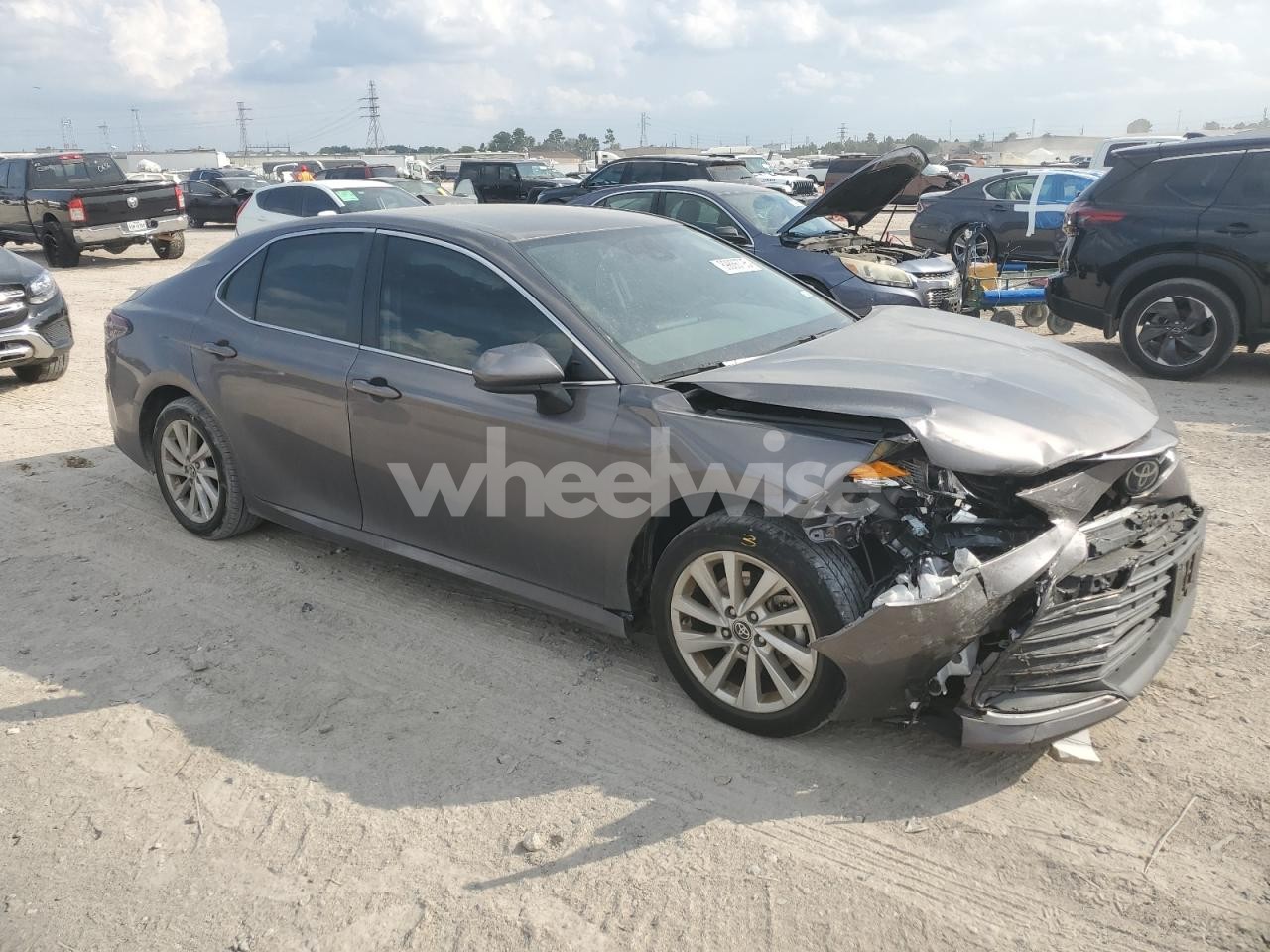 Photo 4 of 2024 TOYOTA CAMRY LE (VIN 4T1C11AK5RU848098)