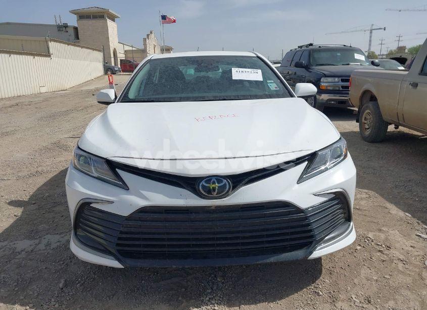 Photo 12 of 2024 Toyota Camry LE (VIN 4T1C11AK5RU864818)