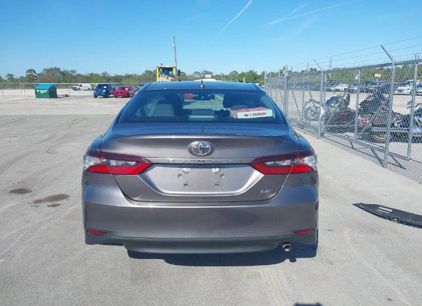 Photo 15 of 2024 Toyota Camry LE (VIN 4T1C11AK5RU895888)