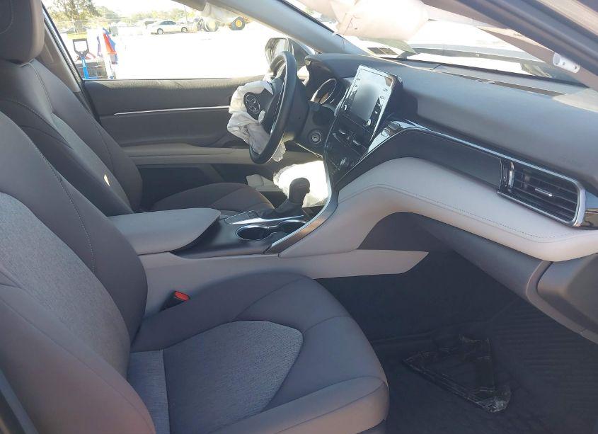 Photo 5 of 2024 Toyota Camry LE (VIN 4T1C11AK5RU895888)