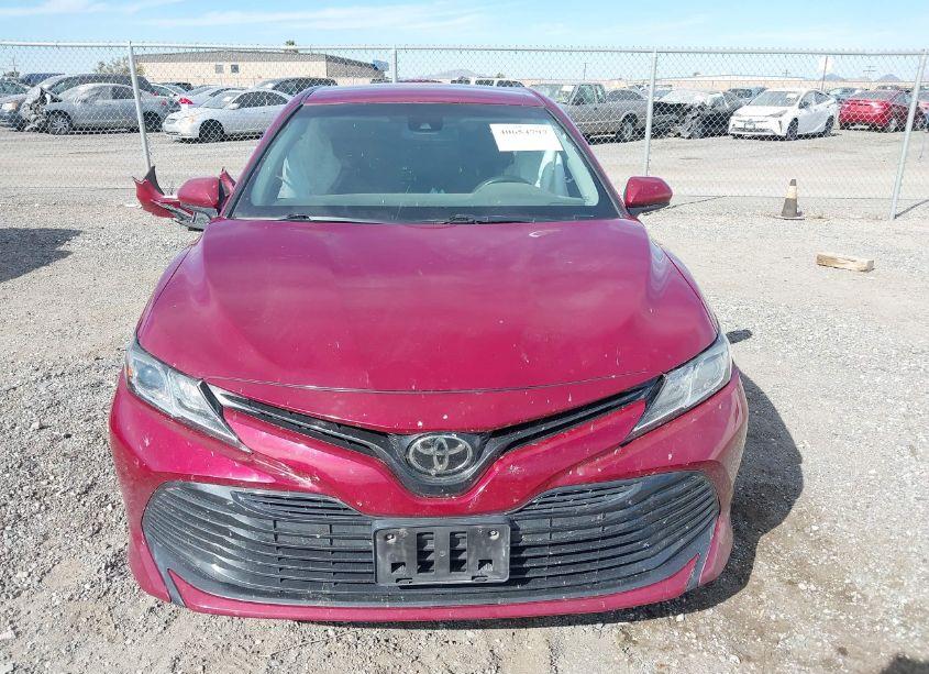 Photo 13 of 2020 Toyota Camry LE (VIN 4T1C11AK6LU334476)