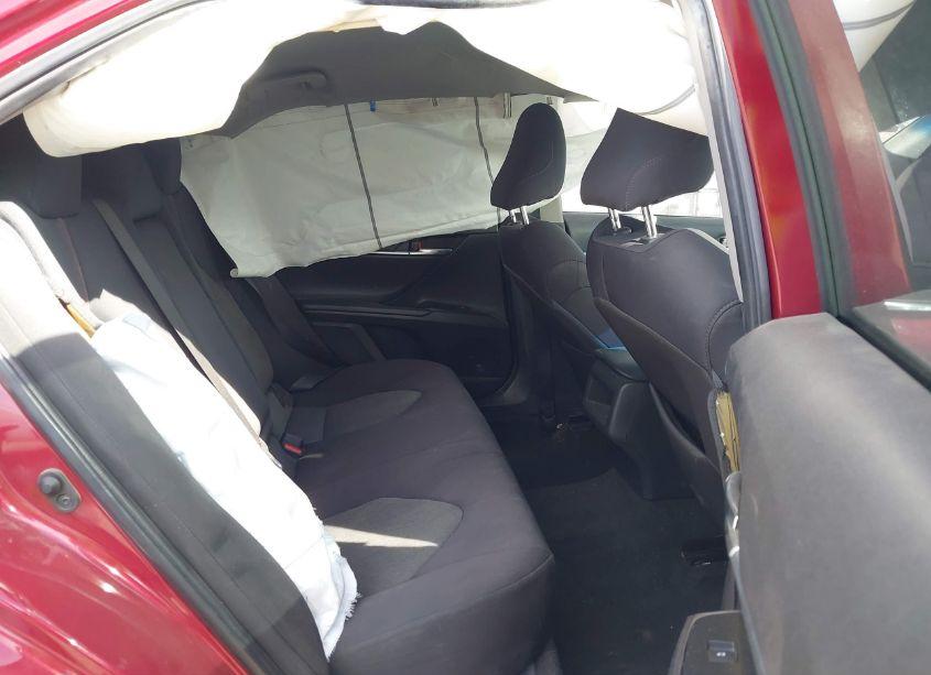 Photo 8 of 2020 Toyota Camry LE (VIN 4T1C11AK6LU334476)