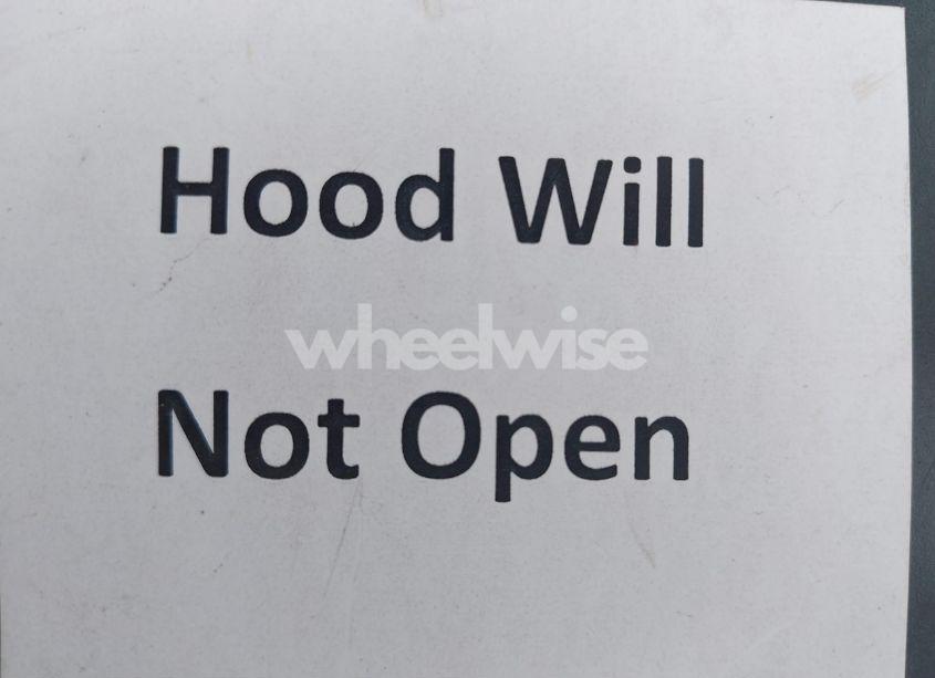 Photo 10 of 2020 Toyota Camry LE (VIN 4T1C11AK6LU348006)