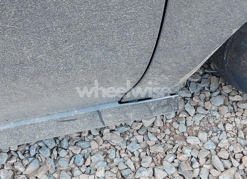 Photo 13 of 2020 Toyota Camry LE (VIN 4T1C11AK6LU911927)