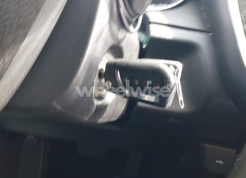 Photo 11 of 2021 Toyota Camry LE (VIN 4T1C11AK6MU443408)