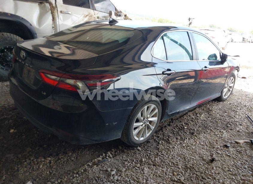 Photo 4 of 2021 Toyota Camry LE (VIN 4T1C11AK6MU448852)