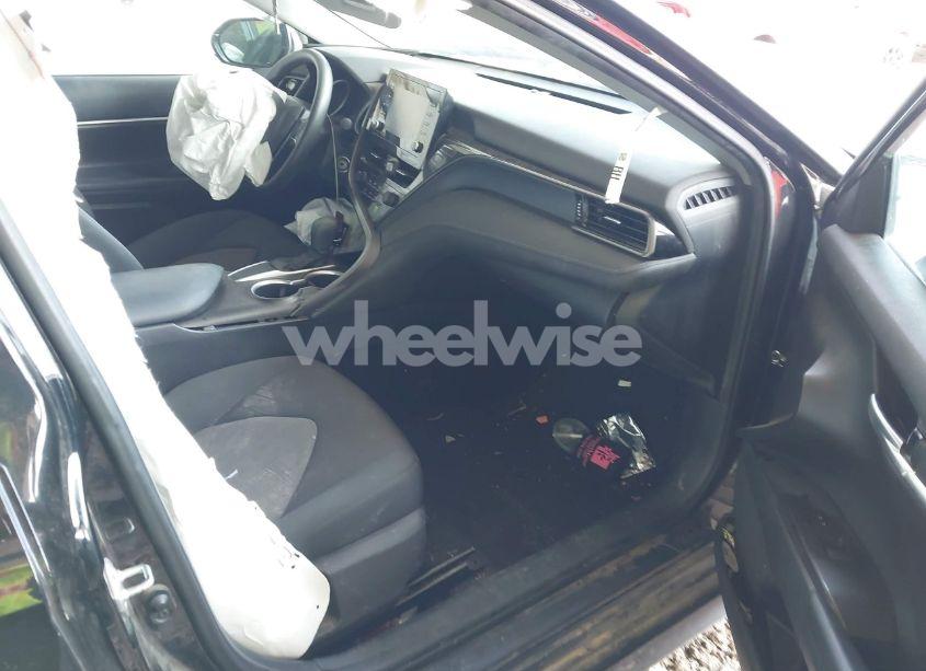 Photo 5 of 2021 Toyota Camry LE (VIN 4T1C11AK6MU448852)