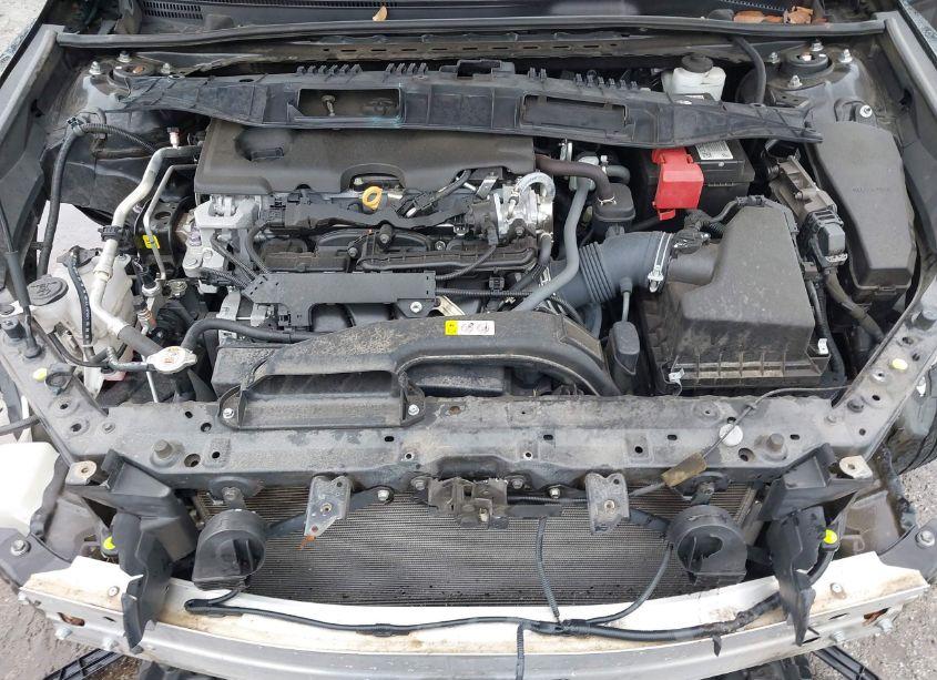 Photo 10 of 2021 Toyota Camry LE (VIN 4T1C11AK6MU453730)