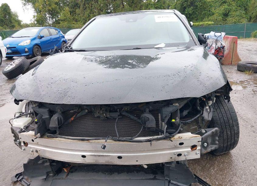 Photo 13 of 2021 Toyota Camry LE (VIN 4T1C11AK6MU453730)