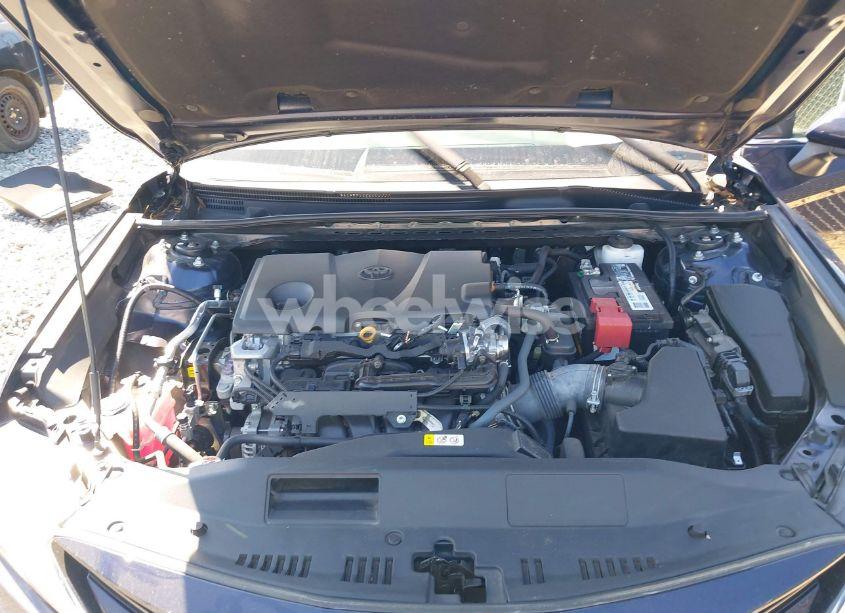 Photo 10 of 2021 Toyota Camry LE (VIN 4T1C11AK6MU458586)