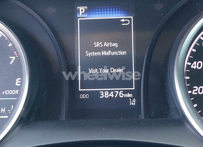 Photo 16 of 2021 Toyota Camry LE (VIN 4T1C11AK6MU458586)