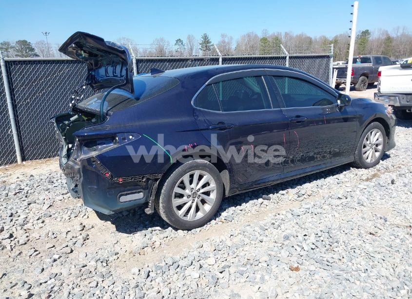 Photo 4 of 2021 Toyota Camry LE (VIN 4T1C11AK6MU458586)