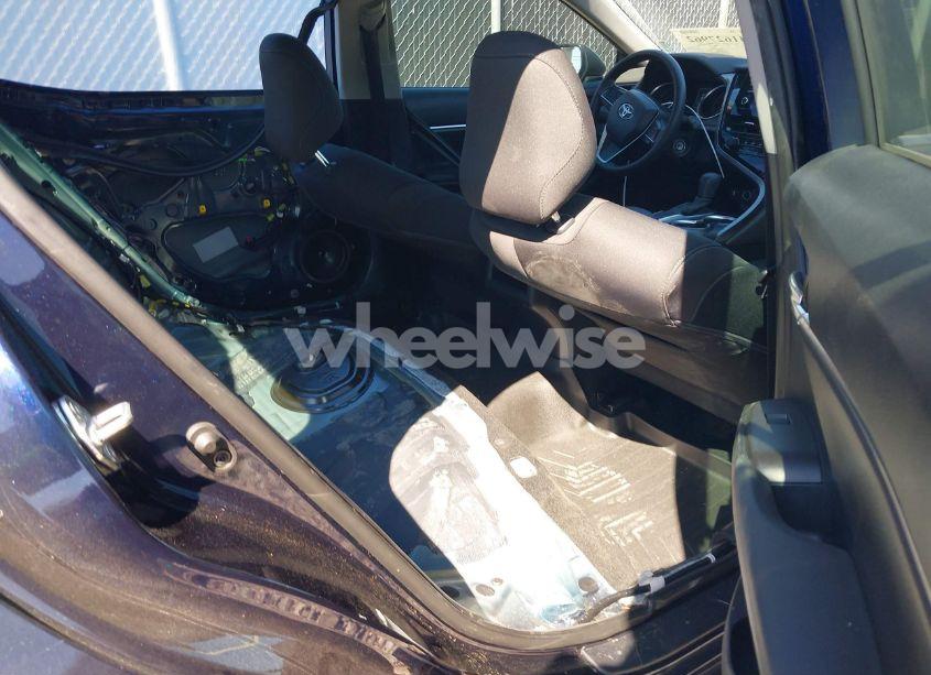 Photo 8 of 2021 Toyota Camry LE (VIN 4T1C11AK6MU458586)