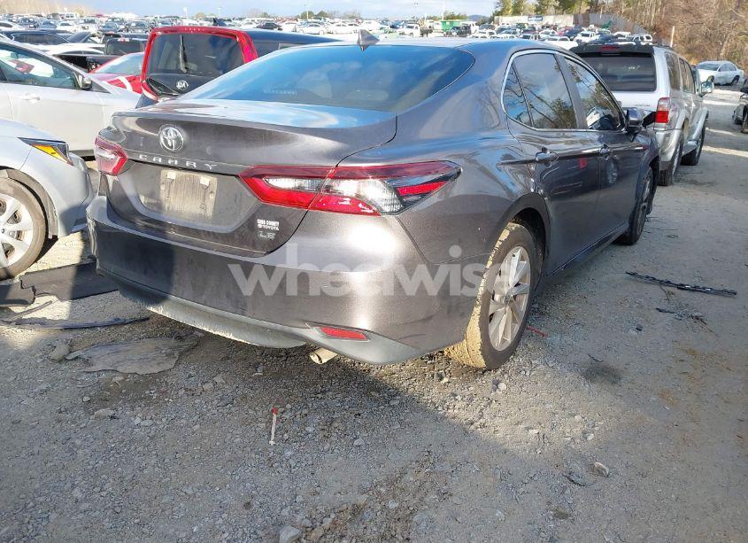 Photo 4 of 2022 Toyota Camry LE (VIN 4T1C11AK6NU668171)