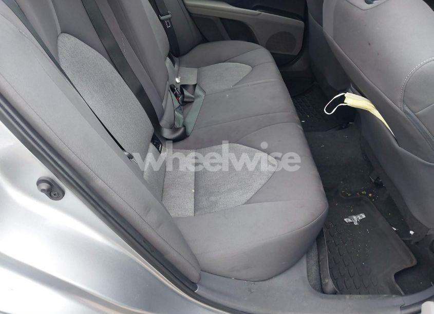 Photo 8 of 2022 Toyota Camry LE (VIN 4T1C11AK6NU697461)