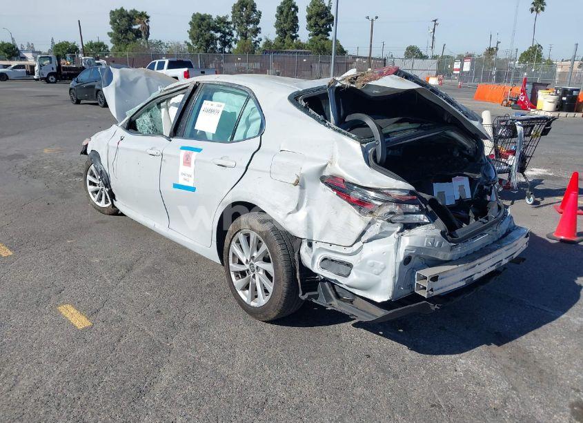 Photo 3 of 2023 Toyota Camry LE (VIN 4T1C11AK6PU079155)