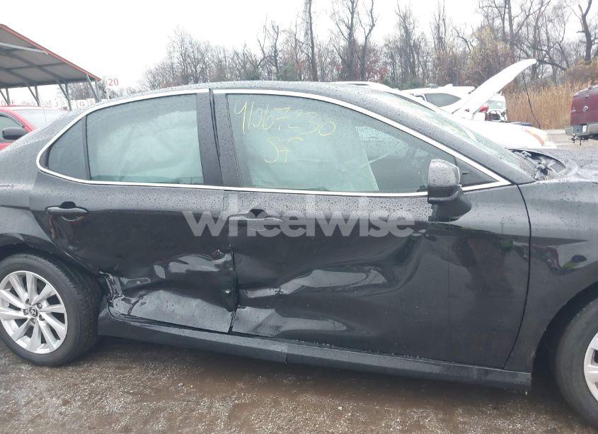 Photo 6 of 2023 Toyota Camry LE (VIN 4T1C11AK6PU752896)