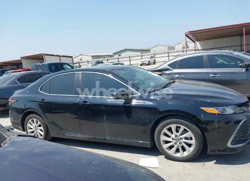 Photo 13 of 2023 Toyota Camry LE (VIN 4T1C11AK6PU786160)