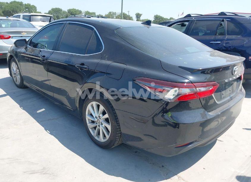 Photo 3 of 2023 Toyota Camry LE (VIN 4T1C11AK6PU786160)