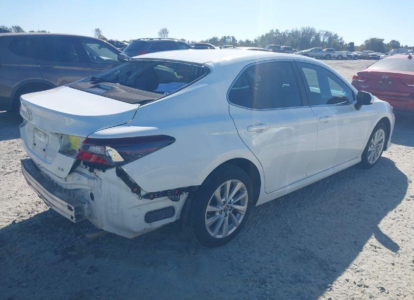 Photo 4 of 2023 Toyota Camry LE (VIN 4T1C11AK6PU803555)