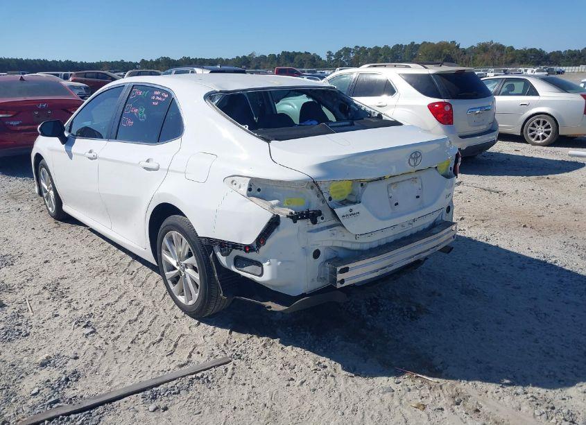 Photo 6 of 2023 Toyota Camry LE (VIN 4T1C11AK6PU803555)